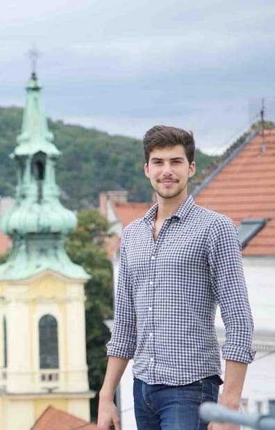 Pierre Budapest toit